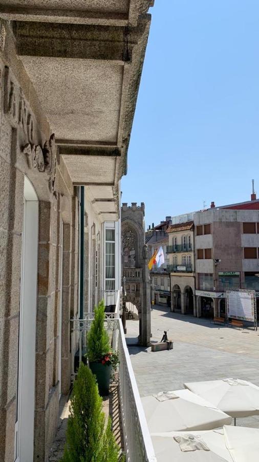 Apartamento Piso Praza Do Concello Porriño Exterior foto